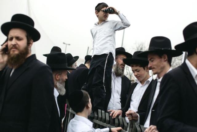 Orthodox Jews (photo credit: REUTERS)